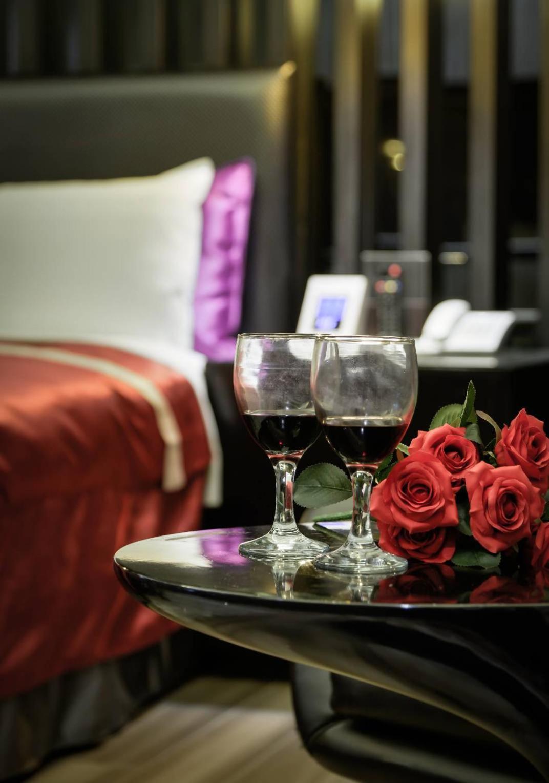 M Hotel Цаотун Экстерьер фото